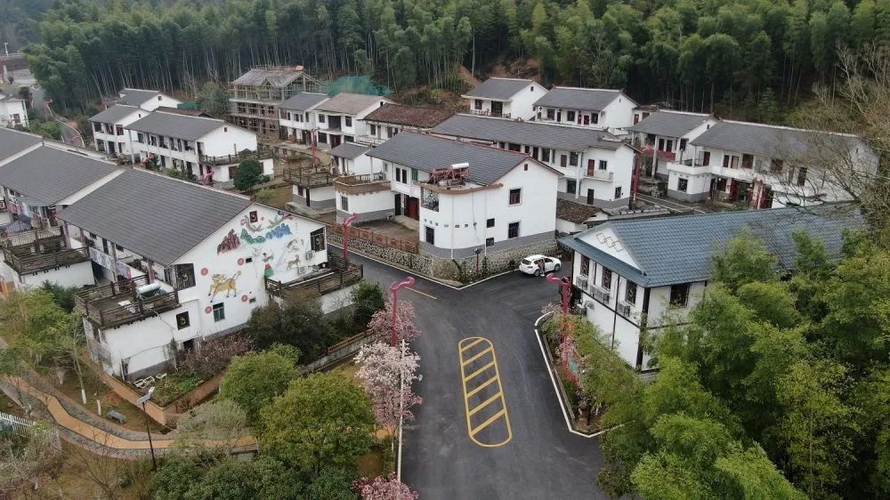 江西資溪縣烏石鎮(zhèn)新月畬族村景象。新華社記者 彭昭之 攝