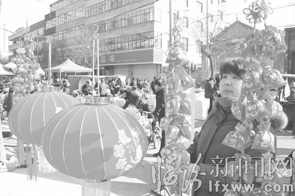 曲沃:大紅燈籠迎接新年